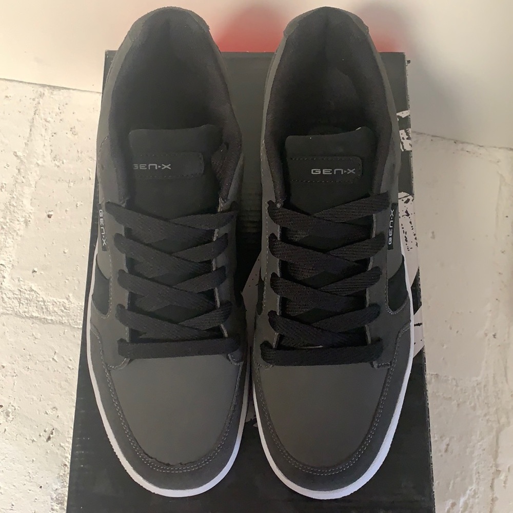 NIB GEN-X Brand “Method” Men’s Size 10.5 Shoes